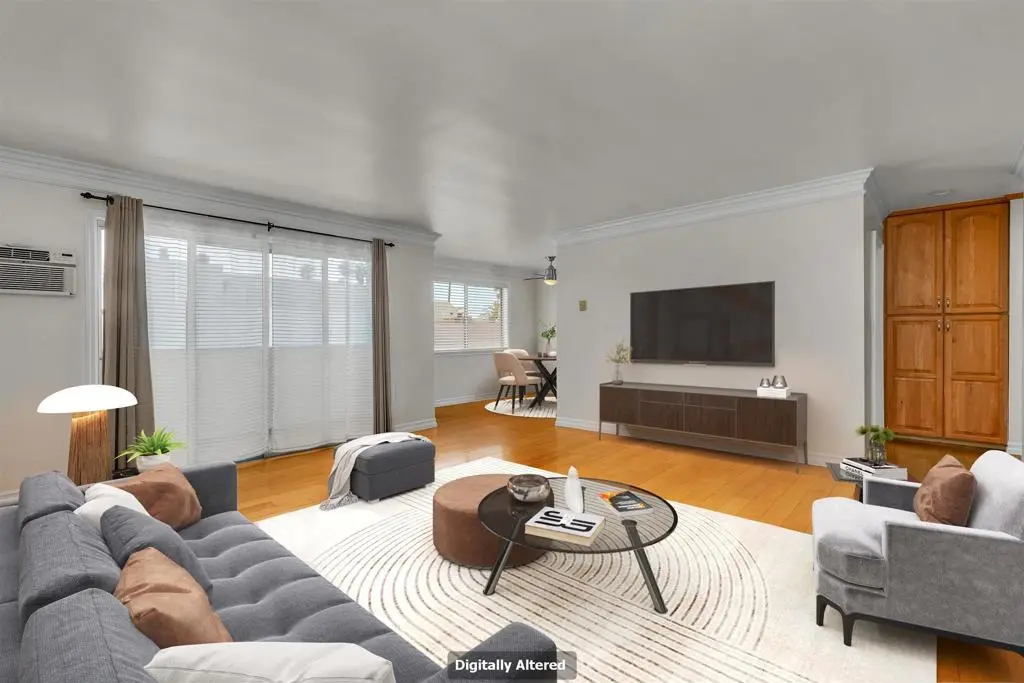 1021 12th Street 303, Santa Monica, CA — listing photo 1