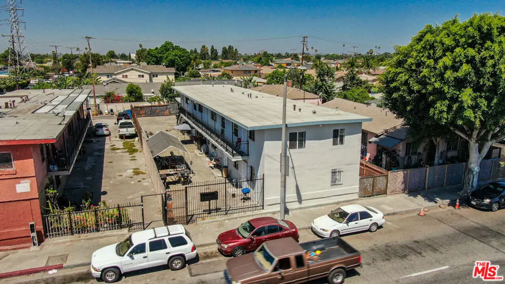 9021 Compton Avenue, Los Angeles, CA — listing photo 1