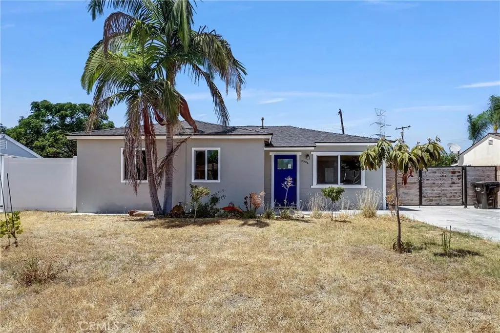Residential Lease for rent at 5505 N Traymore, Covina, Los Angeles County, CA featuring 3 beds and 1 bath