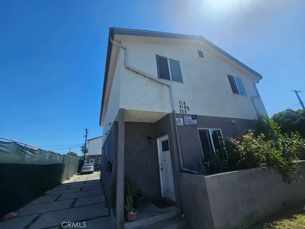 Residential Lease for rent at 720 W 85th, Los Angeles, Los Angeles County, CA featuring 4 beds and 3 baths