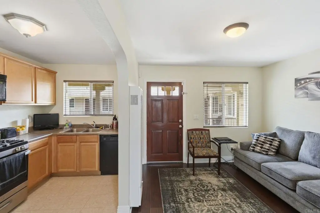 320 J Avenue 92, National City, CA — listing photo 1