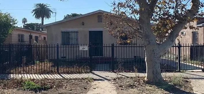 1720 W 60th, Los Angeles, CA — listing photo 1