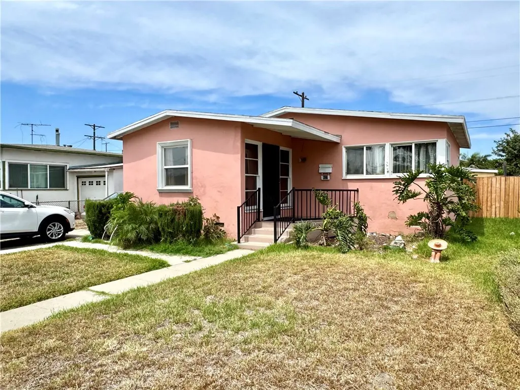 Single Family Residence for sale at 823 E 102nd, Los Angeles, CA featuring 2 beds and 1 bath