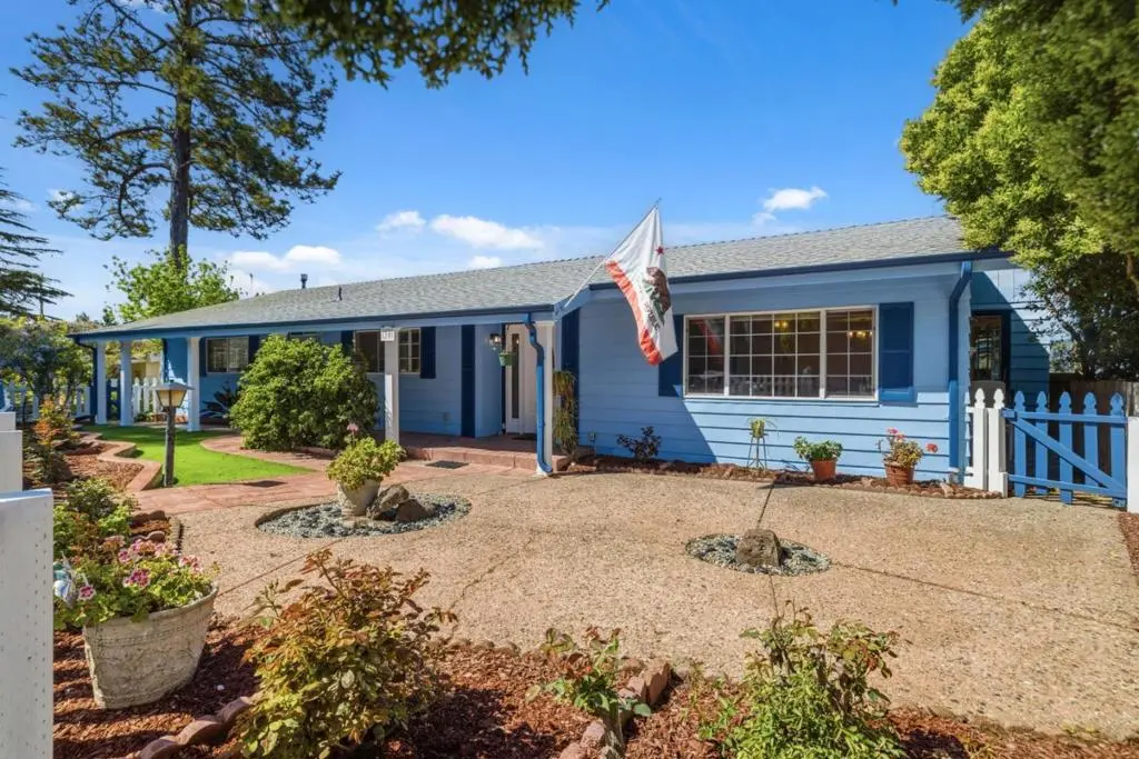 Manufactured In Park for sale at 552 Bean Creek Road 30, Scotts Valley, CA featuring 2 beds and 2 baths