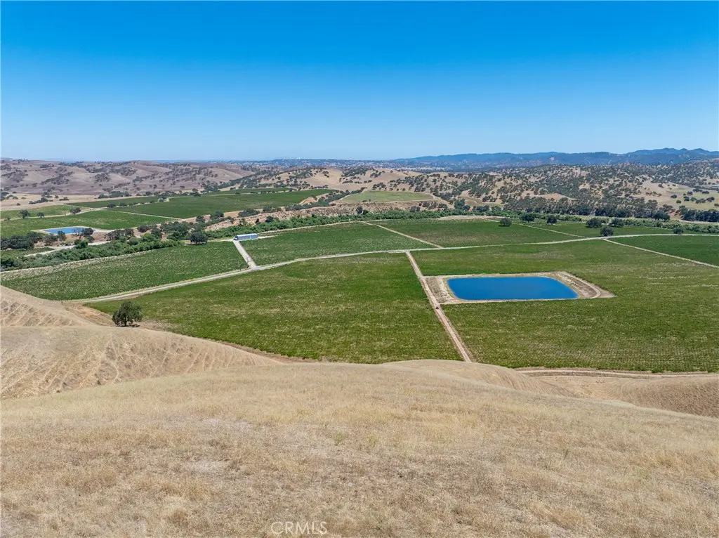 76987 Nacimiento Lake Drive, Bradley, CA — listing photo 1