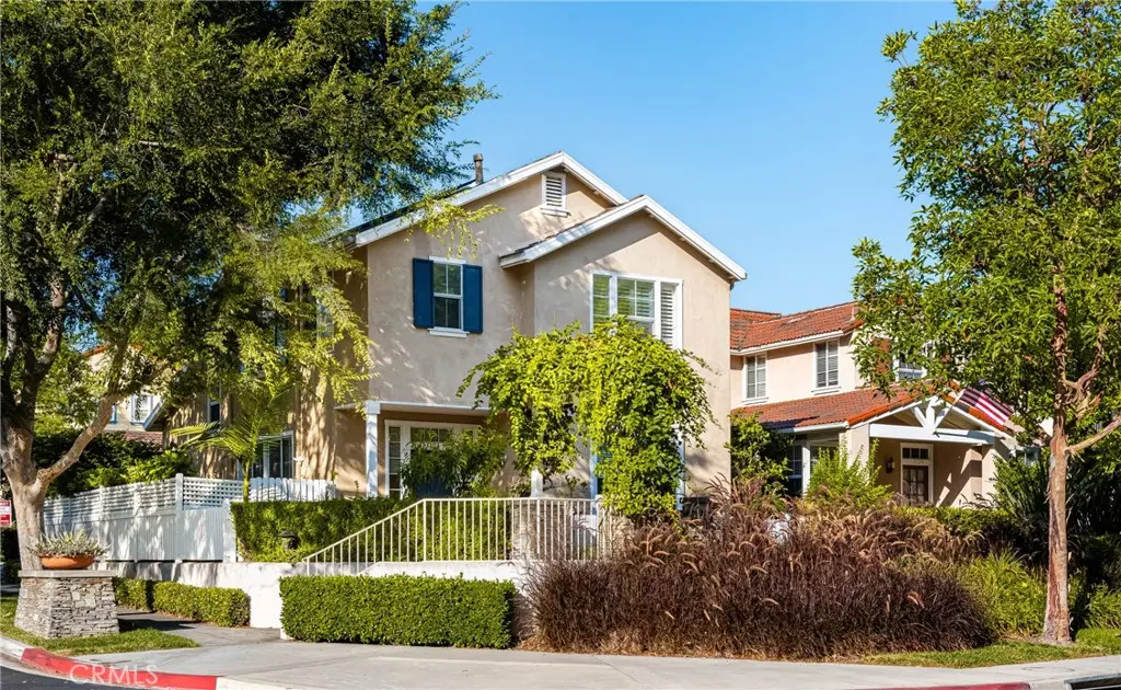 Single Family Residence for rent at 13124 Arborwalk Lane, Tustin, CA featuring 3 beds and 3 baths