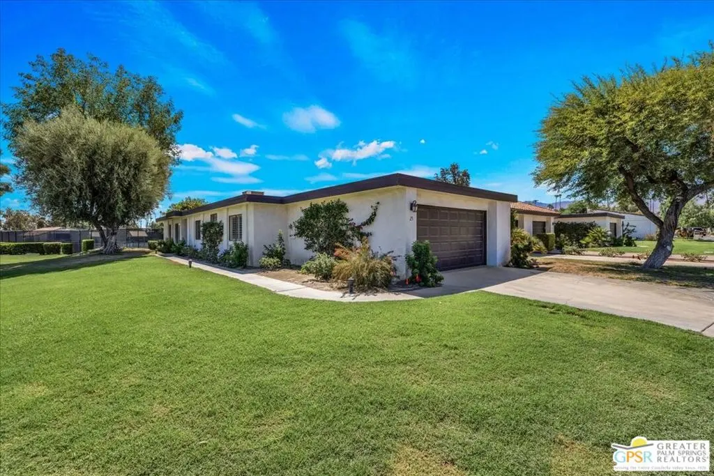 Condominium for sale at 25 Toledo Drive, Rancho Mirage, CA featuring 3 beds and 2 baths