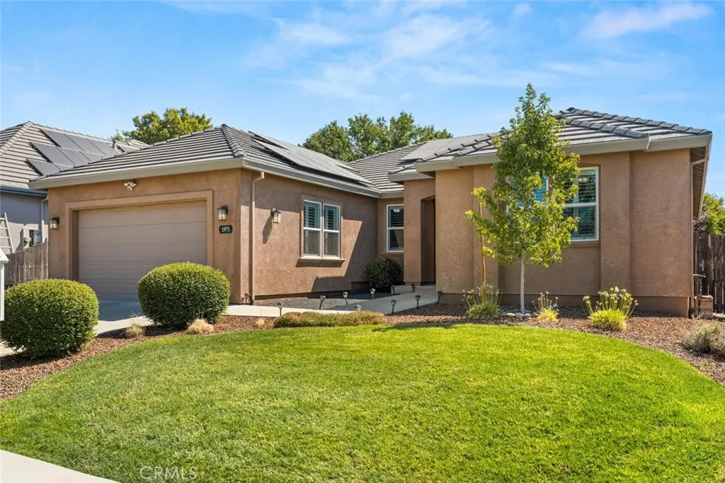 1971 Potter, Chico, CA — listing photo 1