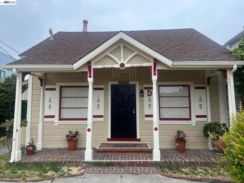 Quadruplex for sale at 2305 San Jose Ave, Alameda, CA