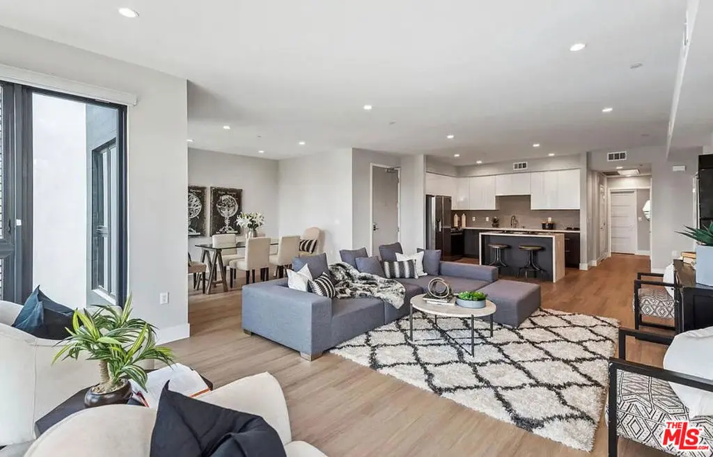 1906 Overland Avenue 201, Los Angeles, CA — listing photo 1