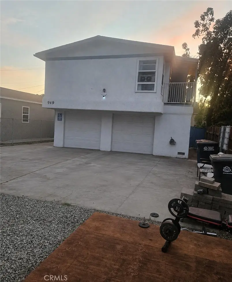 Duplex for sale at 947 949 S Ford Boulevard 1, Los Angeles, CA