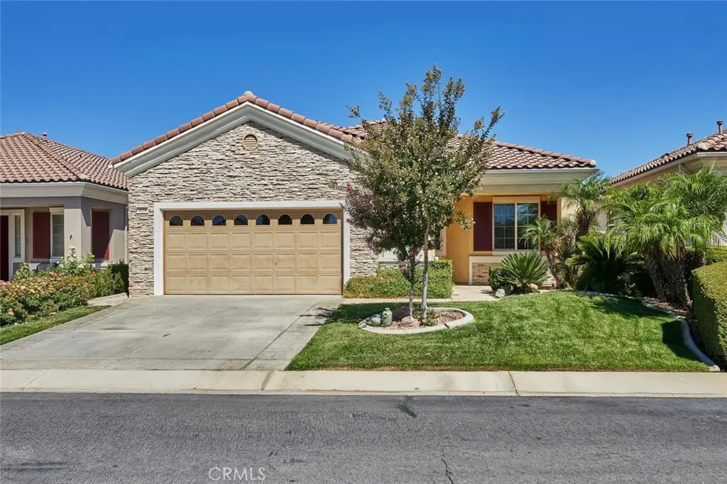 1034 Riviera Court, Beaumont, CA — listing photo 1