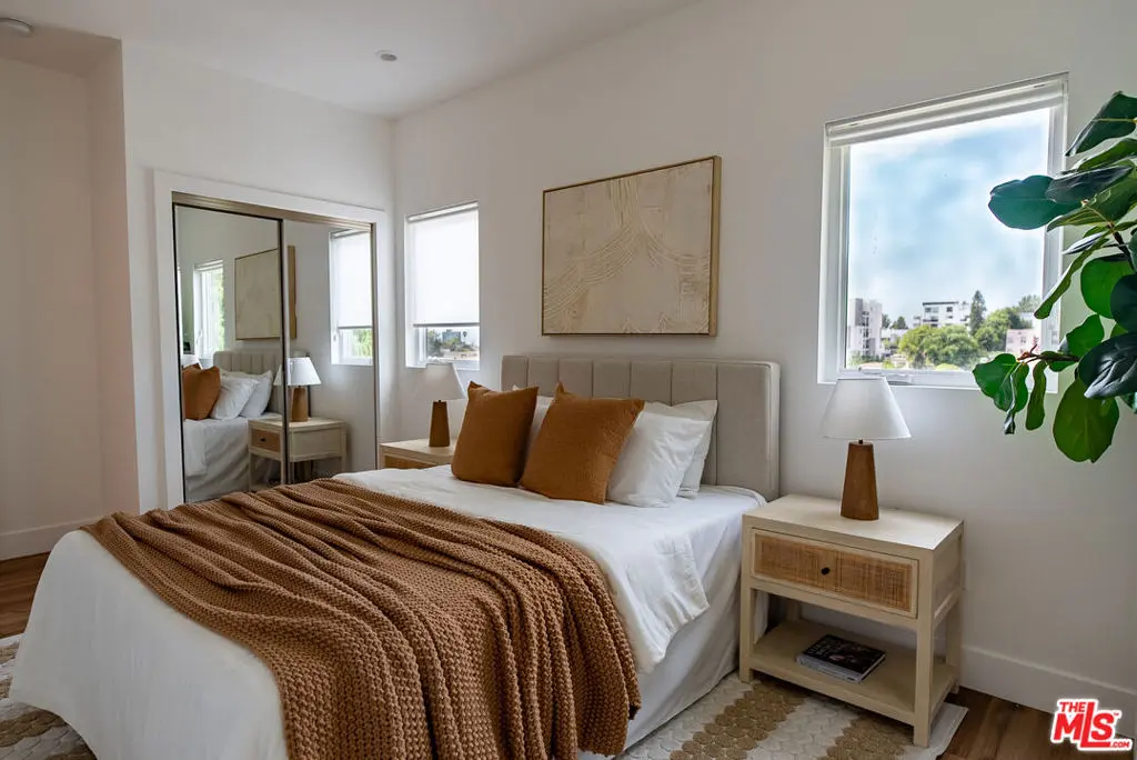 Condominium for sale at 249 N Bonnie Brea Street 4, Los Angeles, CA featuring 3 beds and 2 baths