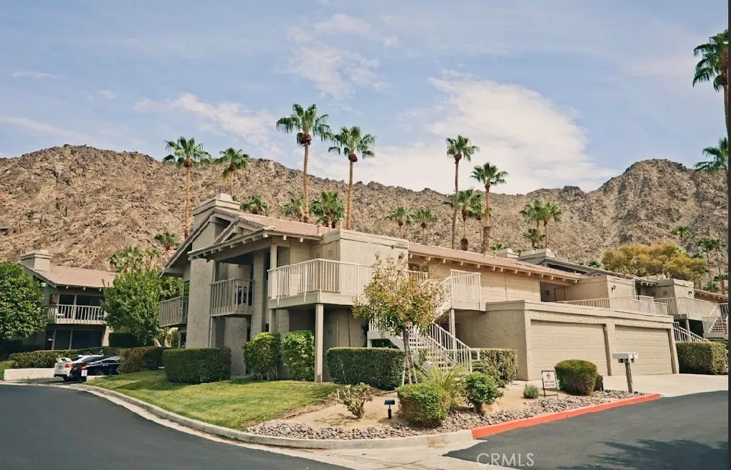 Condominium for sale at 46632 Arapahoe Ln #B, Indian Wells, CA featuring 2 beds and 2 baths