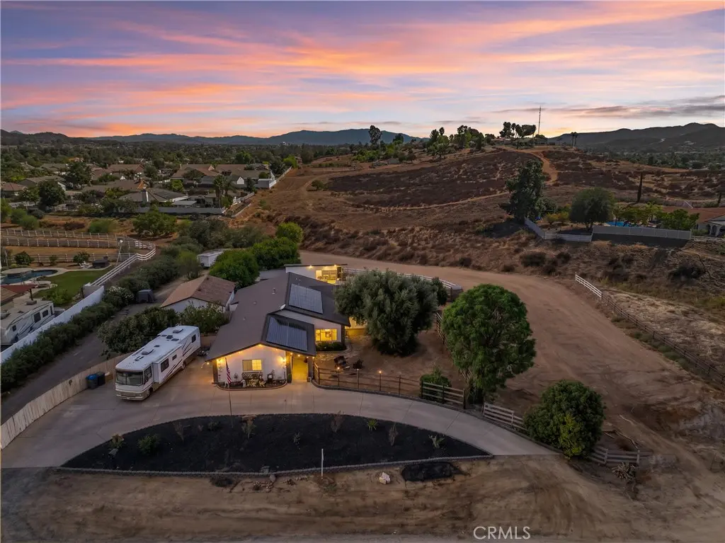 Single Family Residence for sale at 32180 Wesley, Wildomar, CA featuring 3 beds and 2 baths