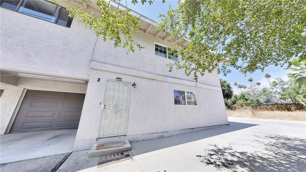 547 Pepper 2, Pasadena, CA — listing photo 1