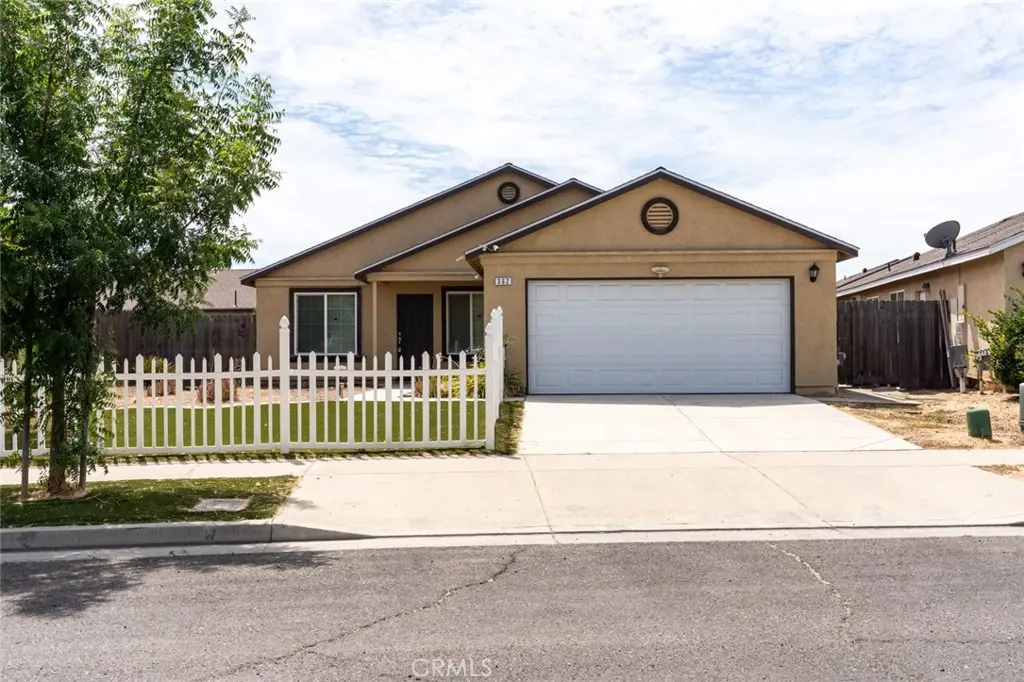 Single Family Residence for sale at 362 Rhianon, Merced, CA featuring 3 beds and 2 baths