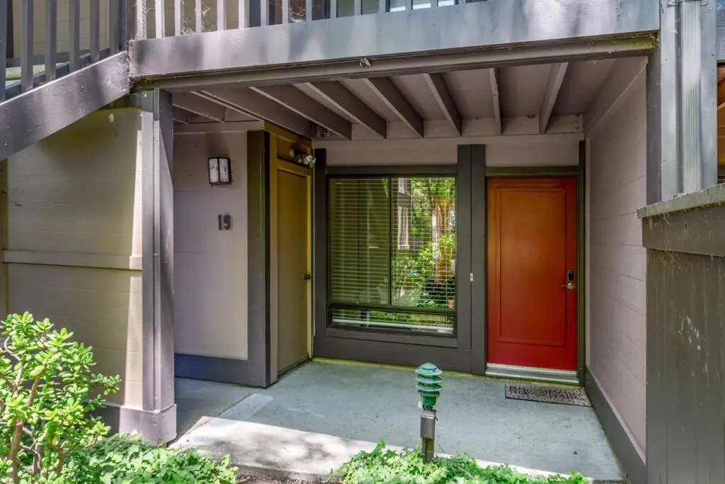 2000 Rock Street 19, Mountain View, CA — listing photo 1