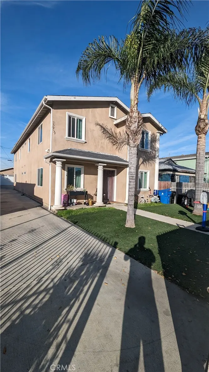 Residential Lease for rent at 239 E 110th Street, Los Angeles, Los Angeles County, CA featuring 4 beds and 2 baths