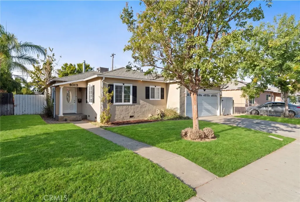 4012 E Clinton, Fresno, CA — listing photo 1