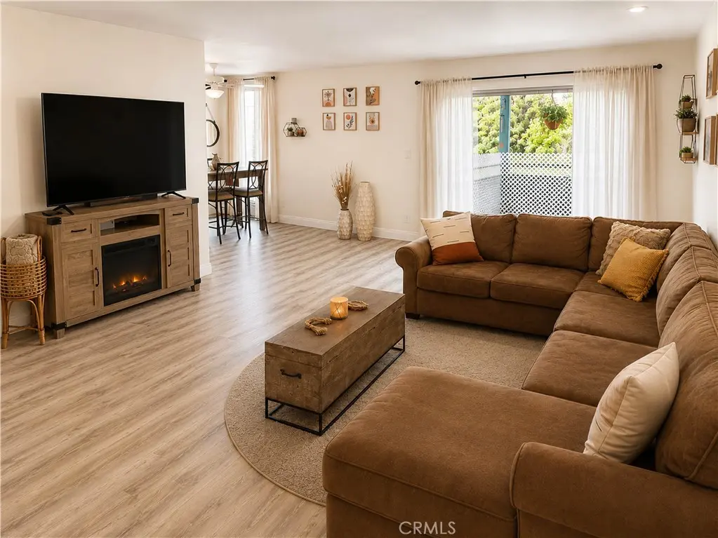 3700 Dean 2106, Ventura, CA — listing photo 1