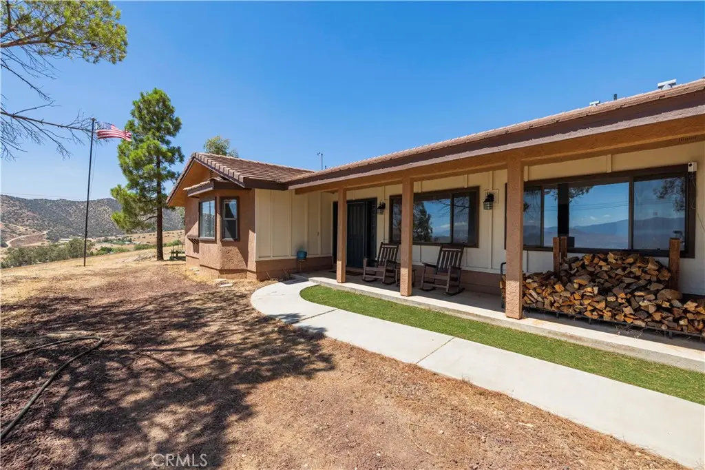 2945 Shannon Valley, Acton, CA — listing photo 1