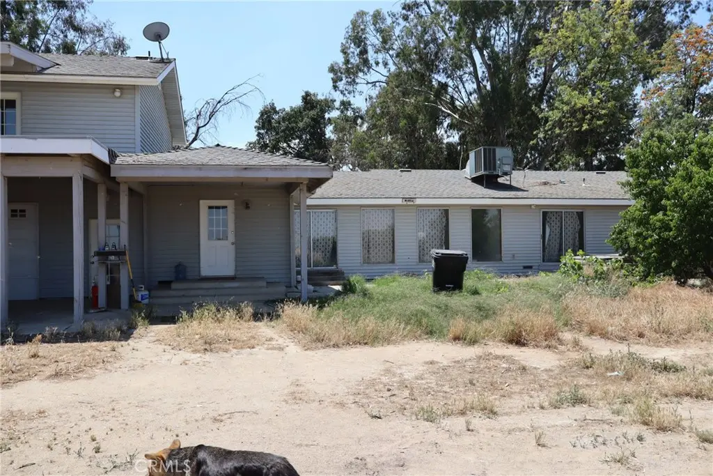 10654 Avenue 104, Pixley, CA — listing photo 1