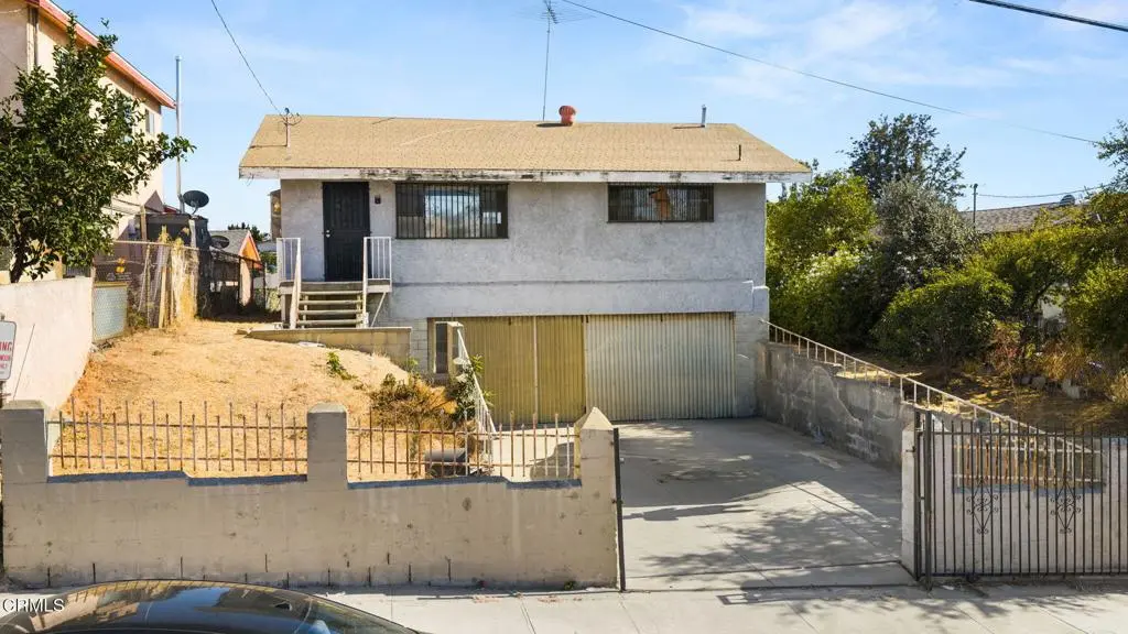 Single Family Residence for sale at 3328 Winter Street, Los Angeles, CA featuring 2 beds and 1 bath