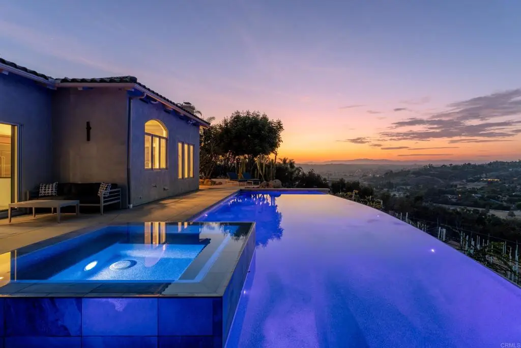 30330 Via Maria Elena, Bonsall, CA — listing photo 1