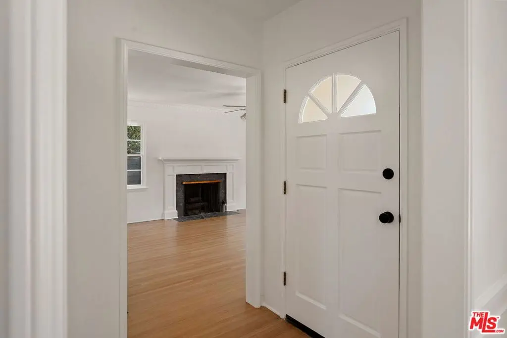 Residential Lease for rent at 240 Euclid Street, Santa Monica, Los Angeles County, CA featuring 3 beds and 1 bath