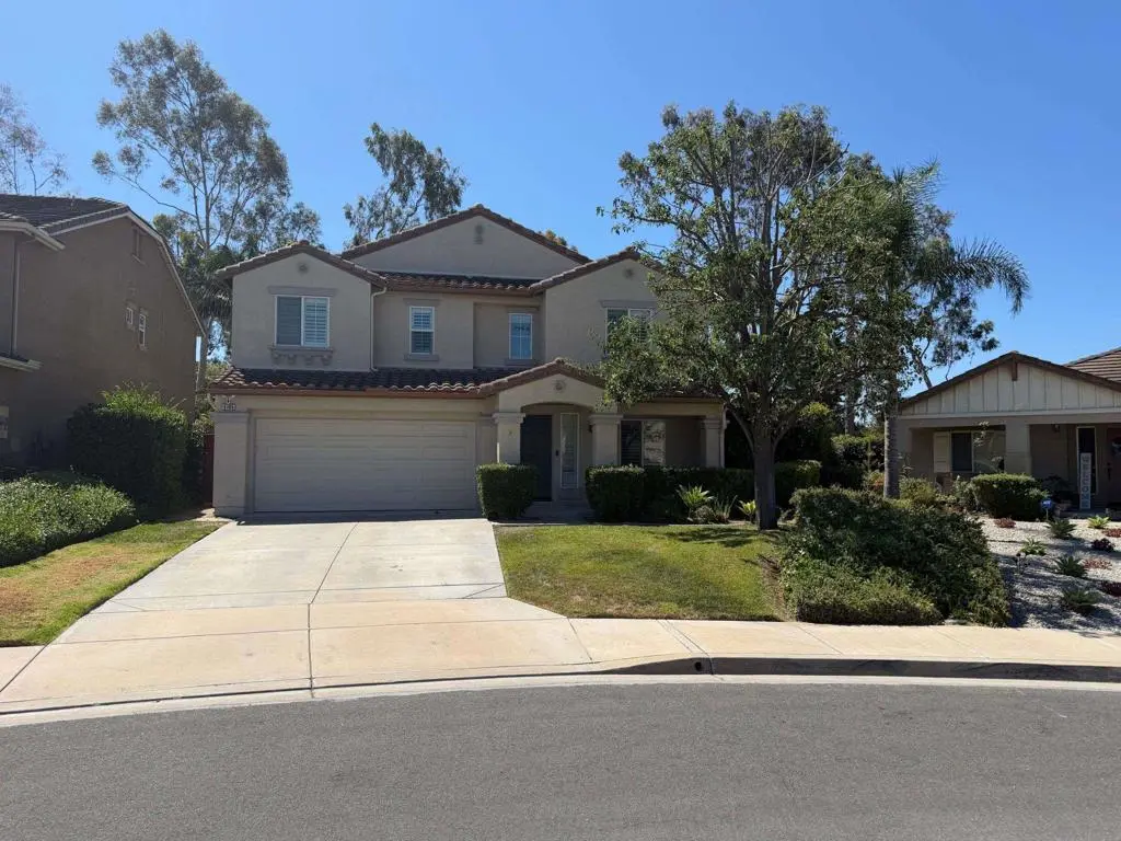 5105 Mendip, Oceanside, CA — listing photo 1