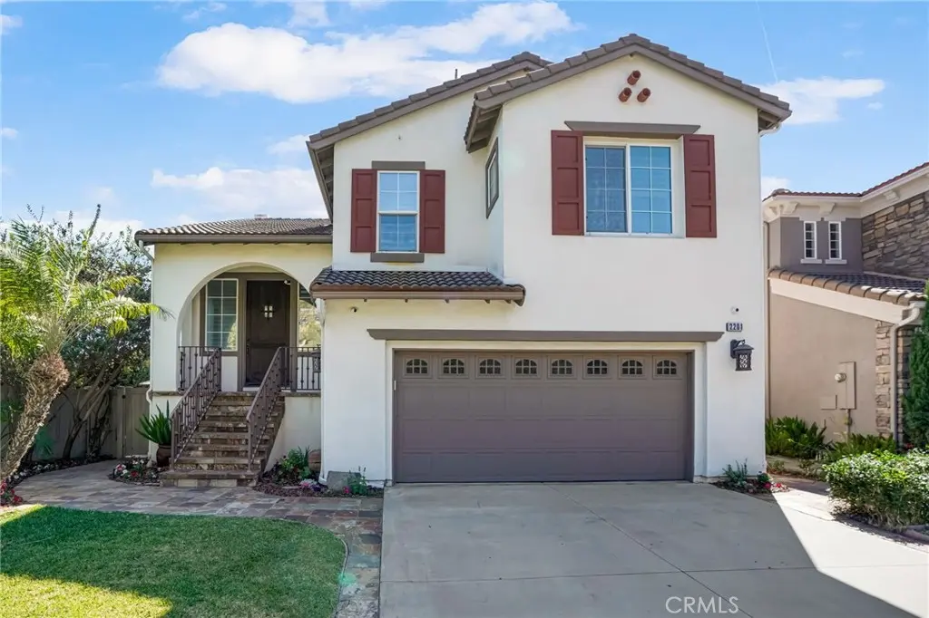2201 Bay View Drive, Signal Hill, CA — listing photo 1