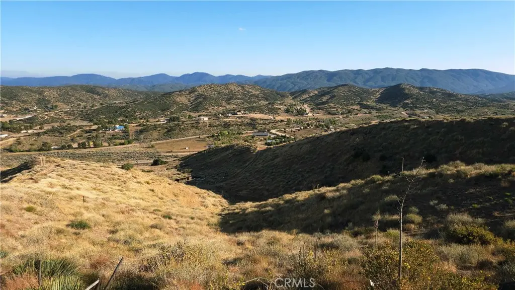 21 Summit Valley Road, Hesperia, CA — listing photo 1