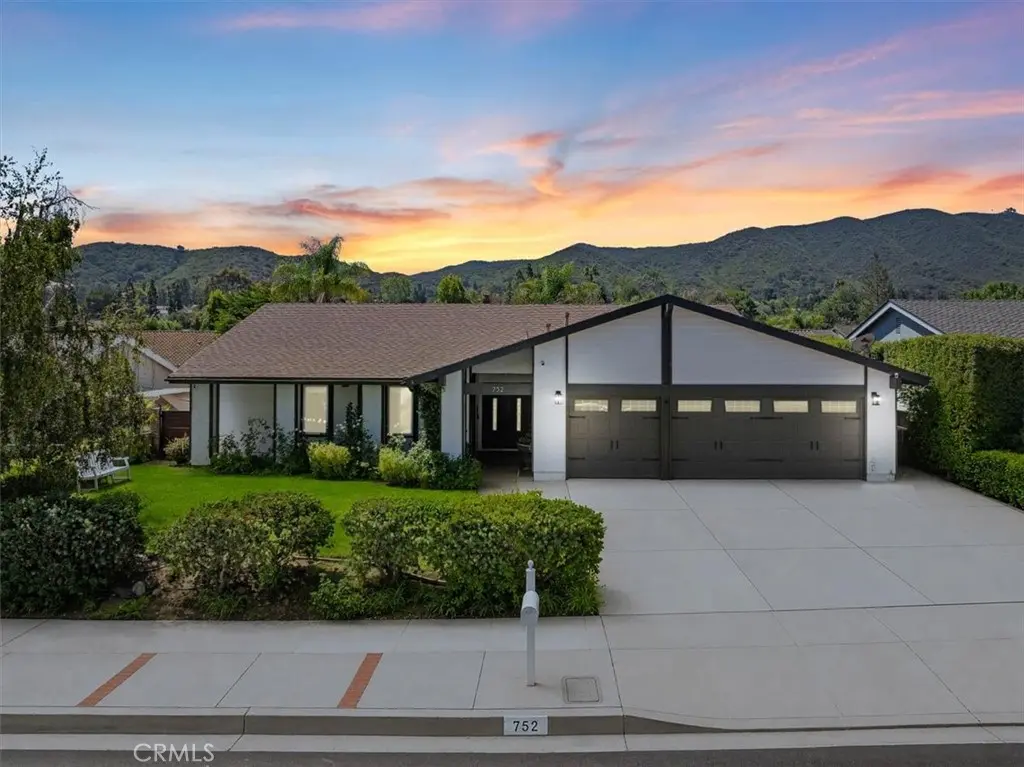752 Capitan, Thousand Oaks, CA — listing photo 1