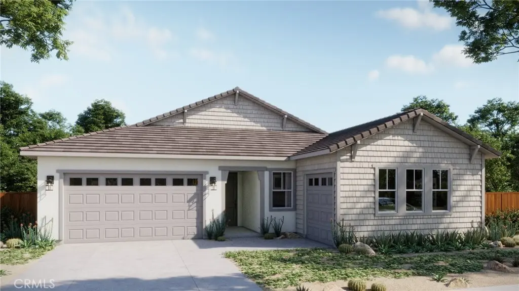 6413 Sierra City Avenue, Hesperia, CA — listing photo 1