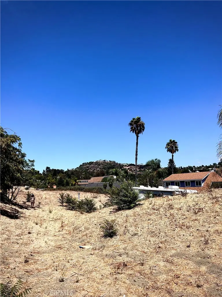 19382 Lemon Circle, Santa Ana, CA — listing photo 1