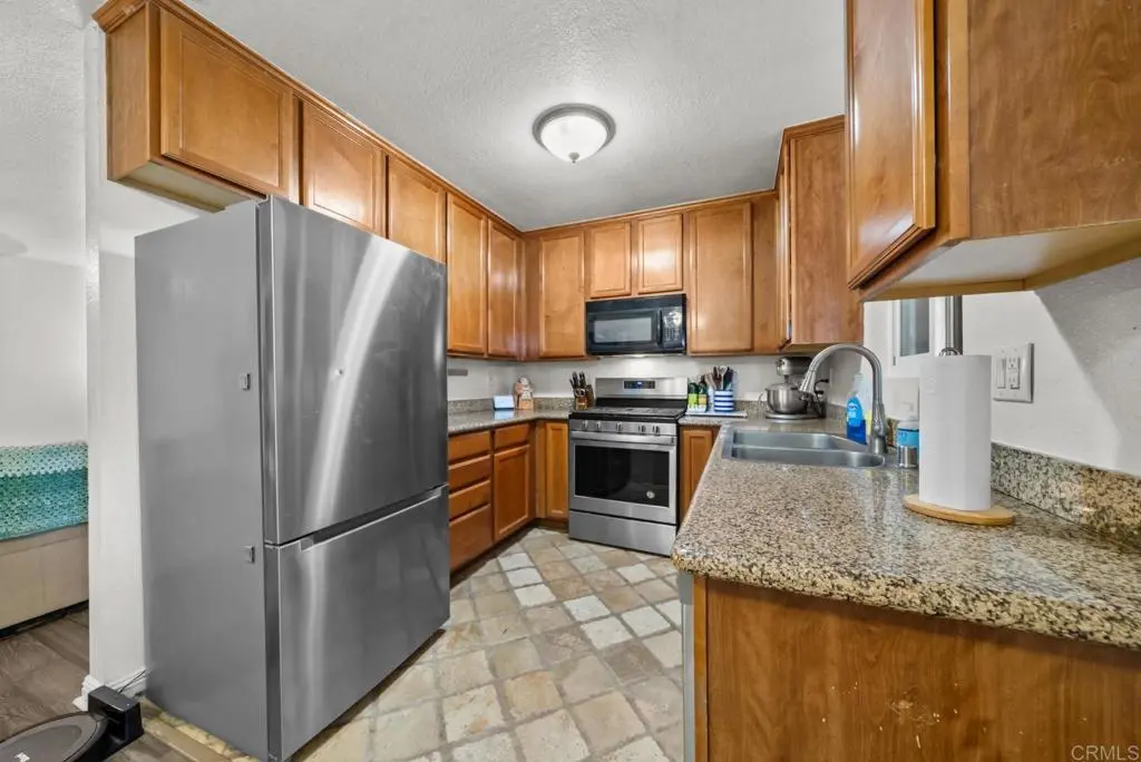 513 Calle Montecito 64, Oceanside, CA — listing photo 1