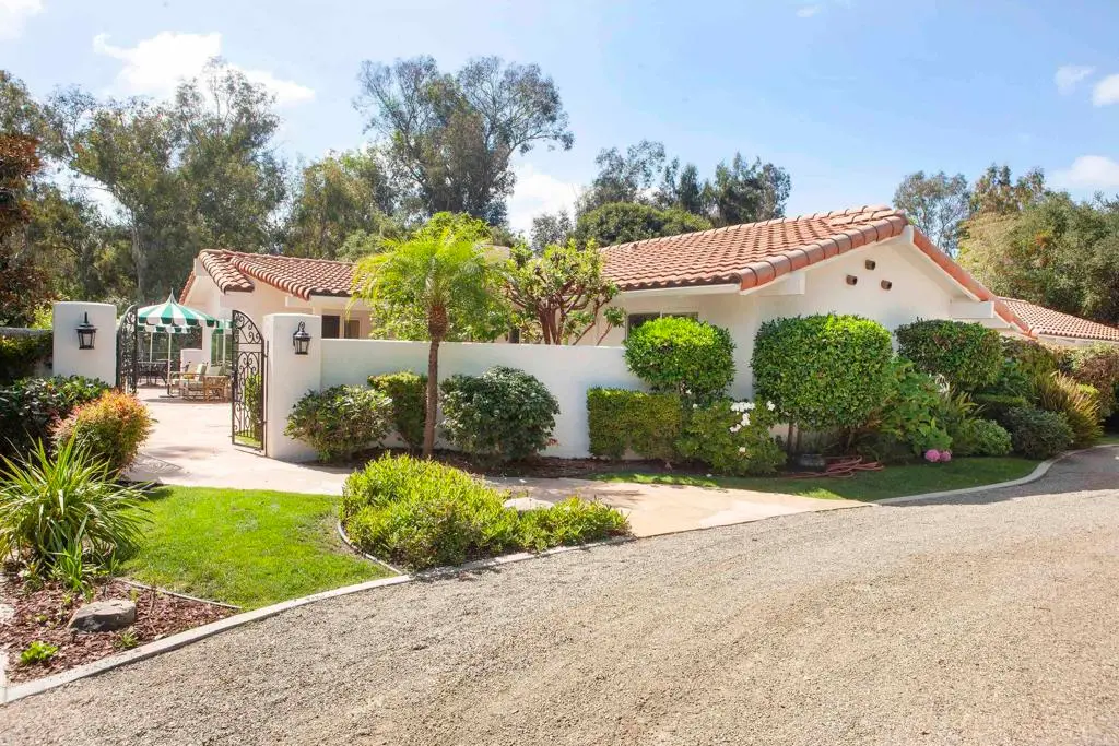 16925 La Gracia, Rancho Santa Fe, CA — listing photo 1