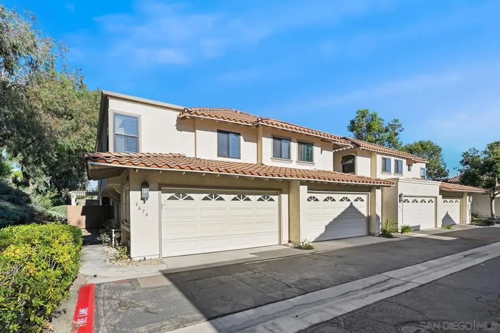 Townhouse for sale at 3676 Caminito Cielo Del Mar, San Diego, CA featuring 3 beds and 3 baths