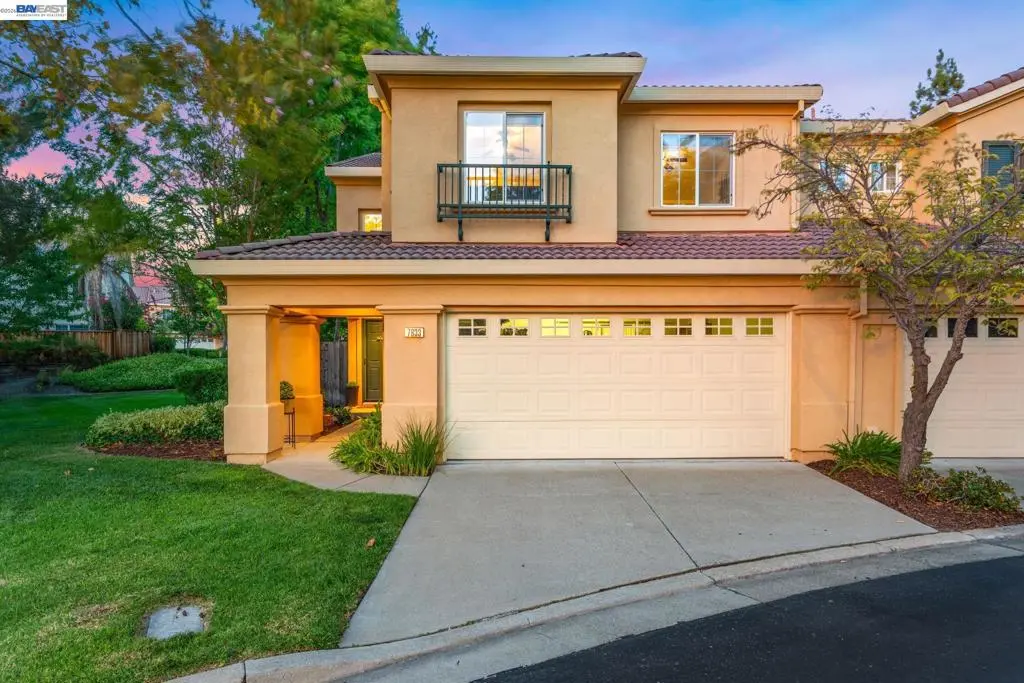Townhouse for sale at 7633 Stellaria Ln, San Ramon, CA featuring 3 beds and 3 baths