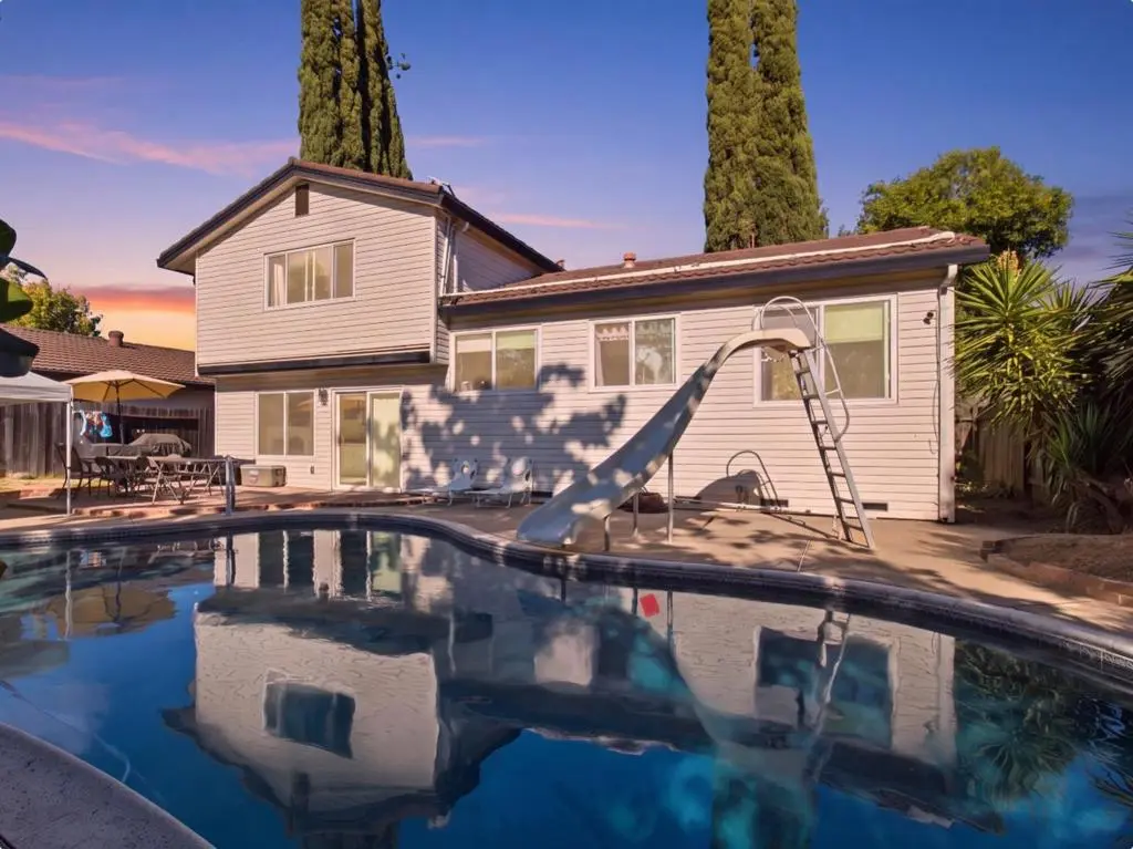 Single Family Residence for sale at 3016 Bettina Way, Sacramento, CA featuring 4 beds and 3 baths
