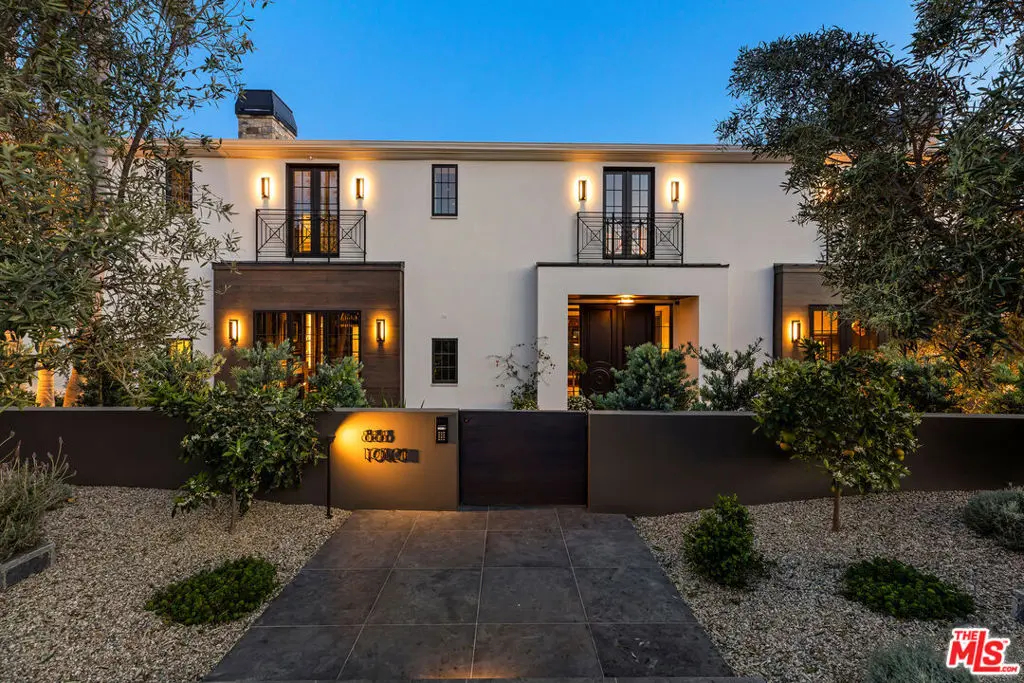 888 Toulon Drive, Pacific Palisades, CA — listing photo 1