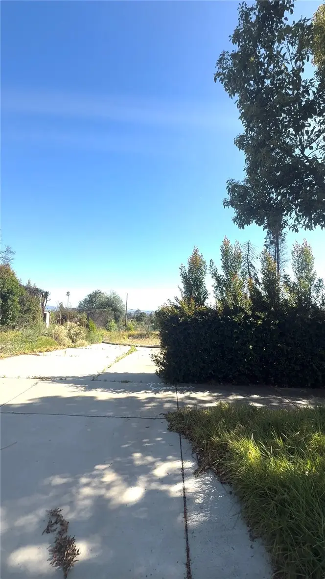 940 E Mariposa, Altadena, CA — listing photo 1