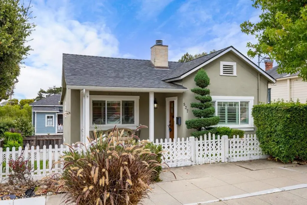 Single Family Residence for sale at 537 Larkin Street, Monterey, CA featuring 2 beds and 2 baths