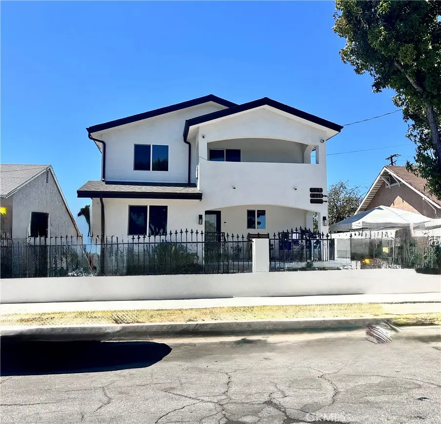 1033 S Bonnie Beach Place, Los Angeles, CA — listing photo 1