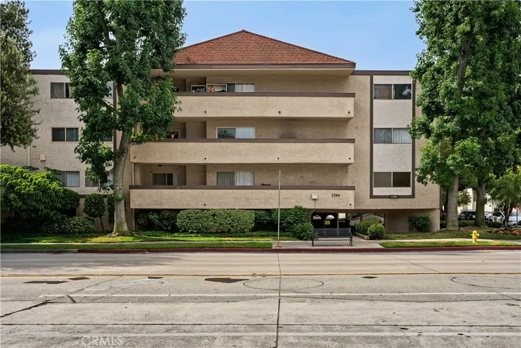 2386 E Del Mar Boulevard 112, Pasadena, CA — listing photo 1