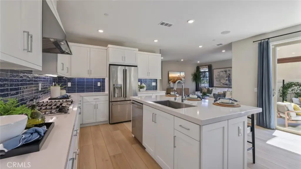 645 Guy Turner Drive, Camarillo, CA — listing photo 1