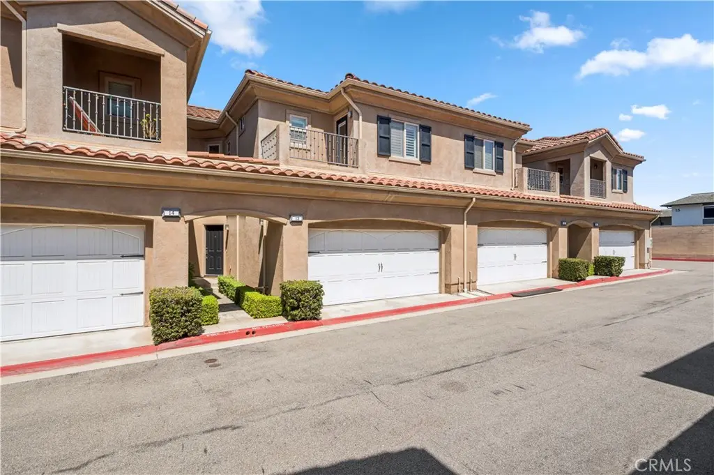 20402 Santa Ana 13, Newport Beach, CA — listing photo 1