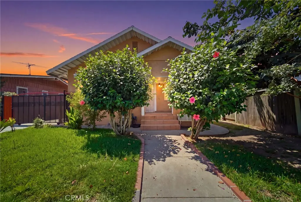 Duplex for sale at 242 W 88th, Los Angeles, CA featuring 4 beds and 3 baths