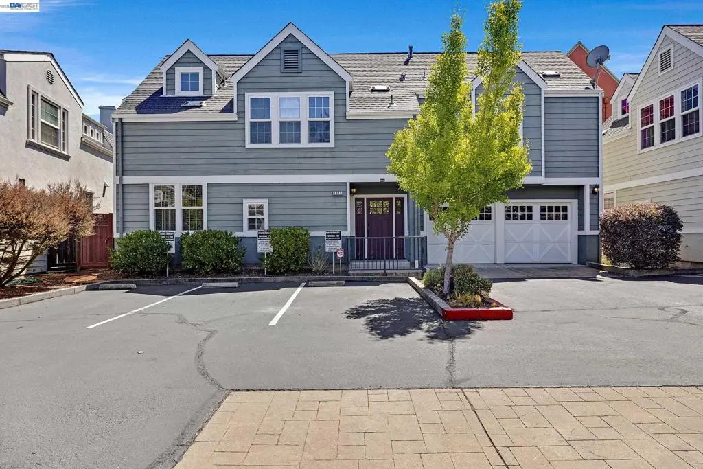 Single Family Residence for sale at 1015 Greenbrier Ct, San Leandro, CA featuring 3 beds and 3 baths
